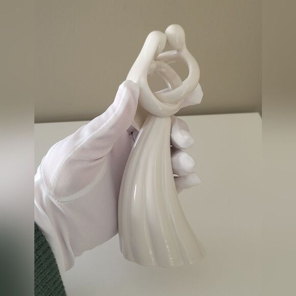 Circle of Love "Always" Kim Lawrence Sculpture #521 - Picture 9 of 9